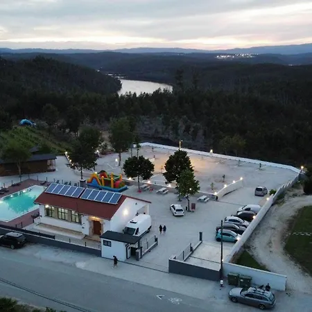 Casa de Férias School Motorhome Park